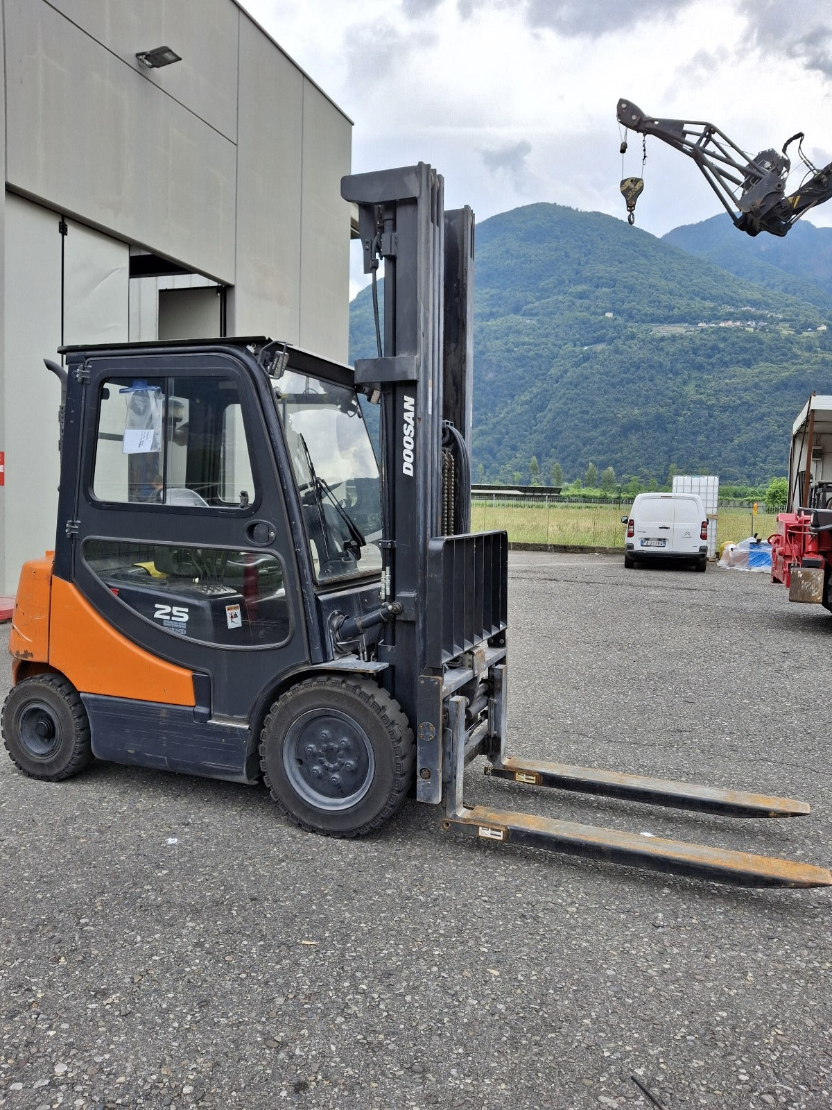 Doosan D25S-5 diesel usato