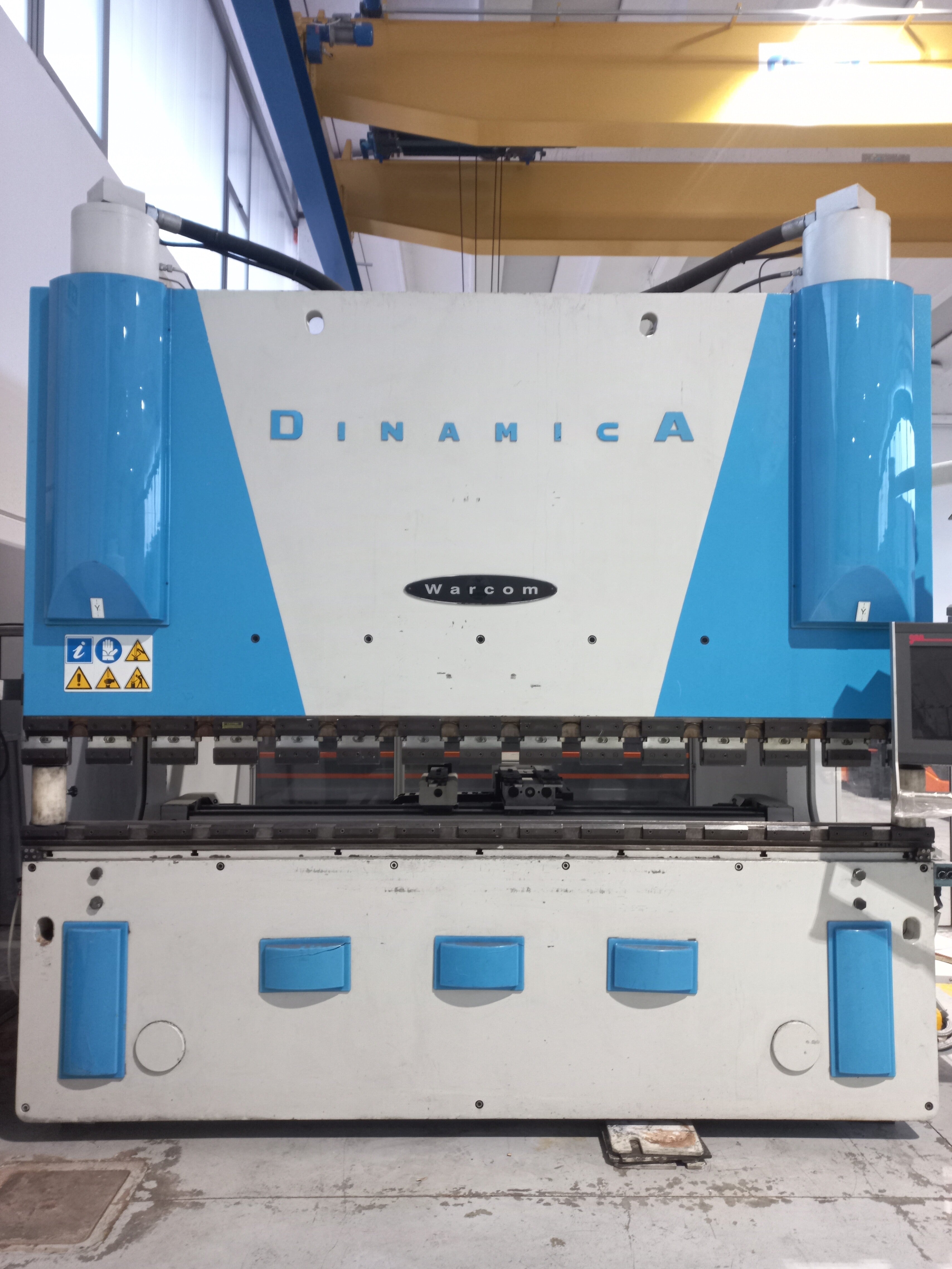 Pressa piegatrice 200/30