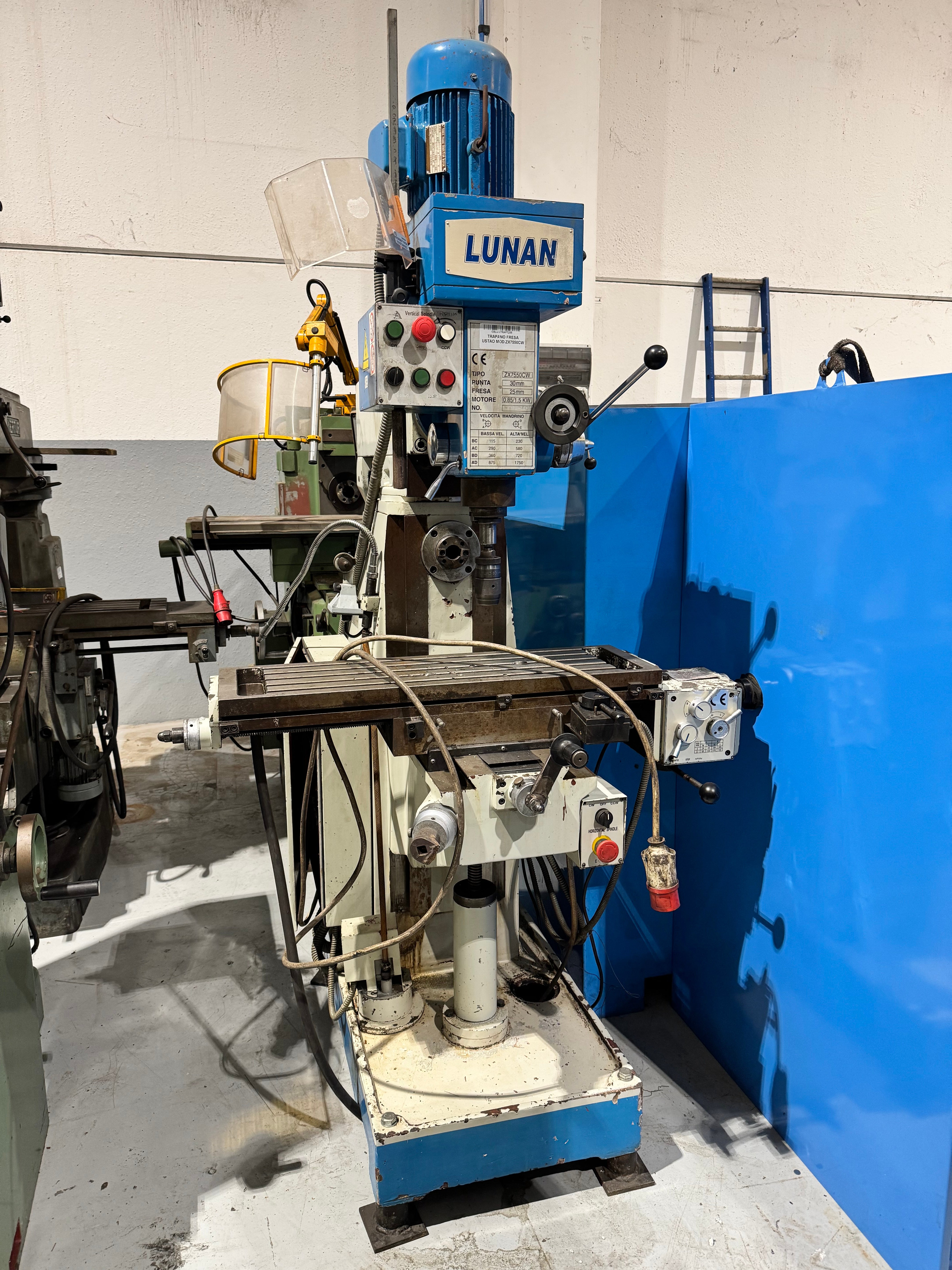 Trapano fresa Lunan usato